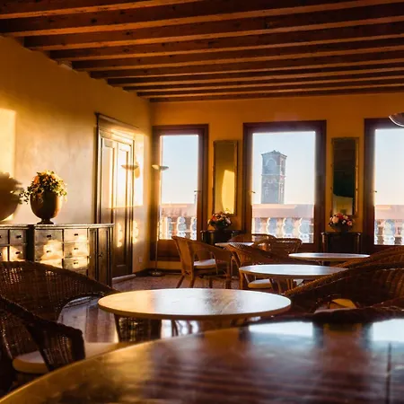 Hotel Ai Santi Apostoli Venice