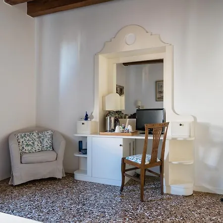 Ai Santi Apostoli Hotel Venice